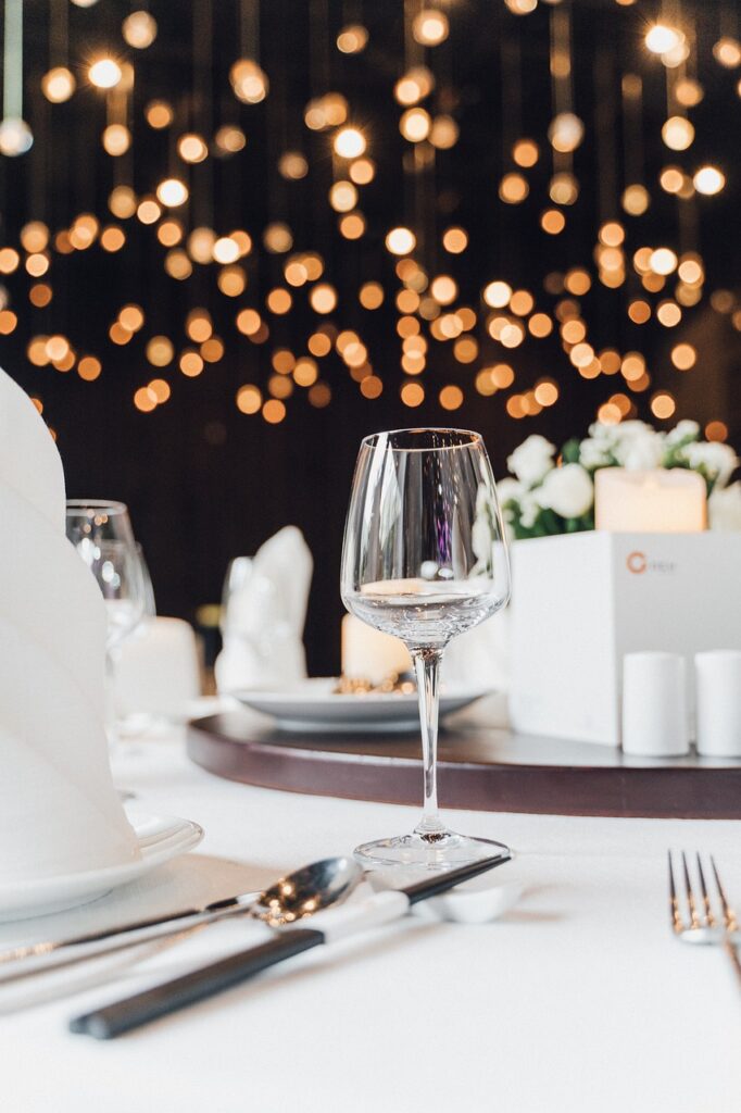 wine-glass-table-setting-party-5705718 wine glass, table setting, party-5705718.jpg